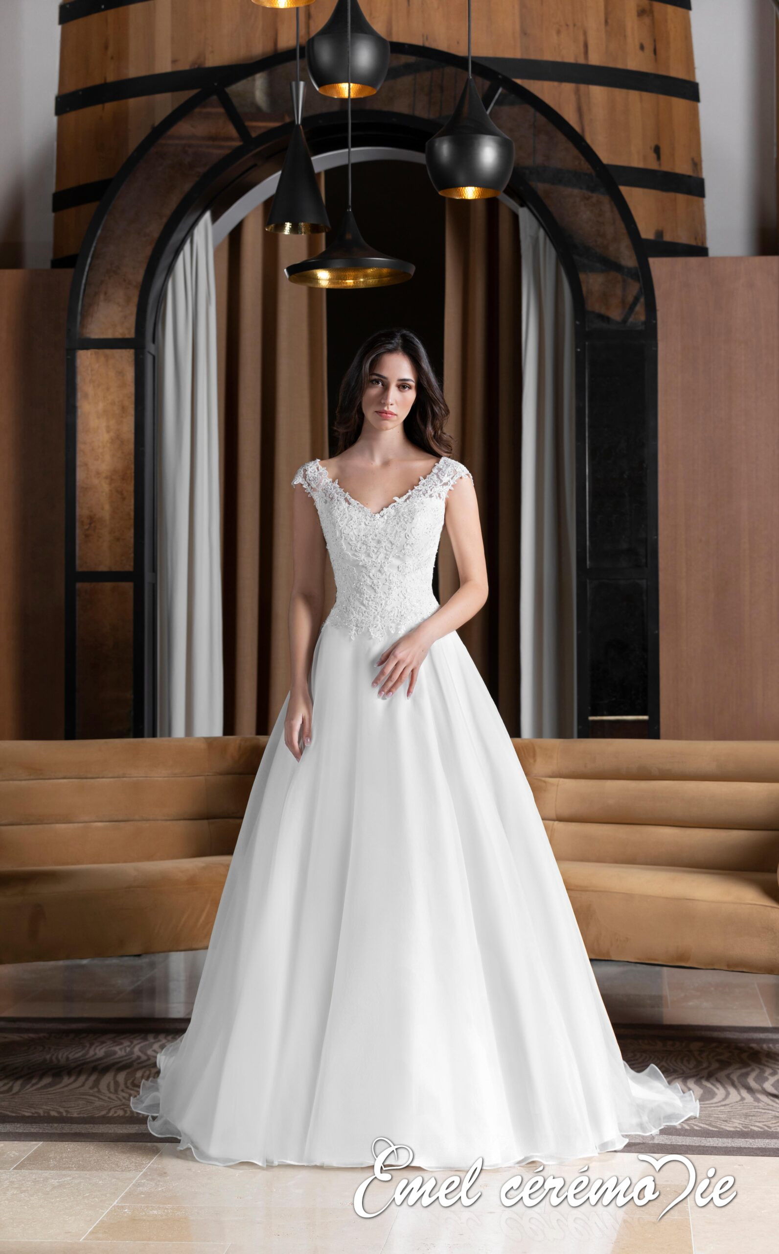 234-03FACE - Emel Cérémonie Robe de Mariee Miss Kelly Emel Cérémonie