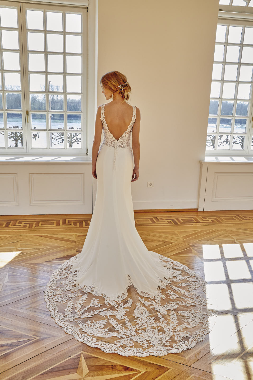 50605_hinten - Emel Cérémonie Robe de mariee EuroMode Emel Cérémonie