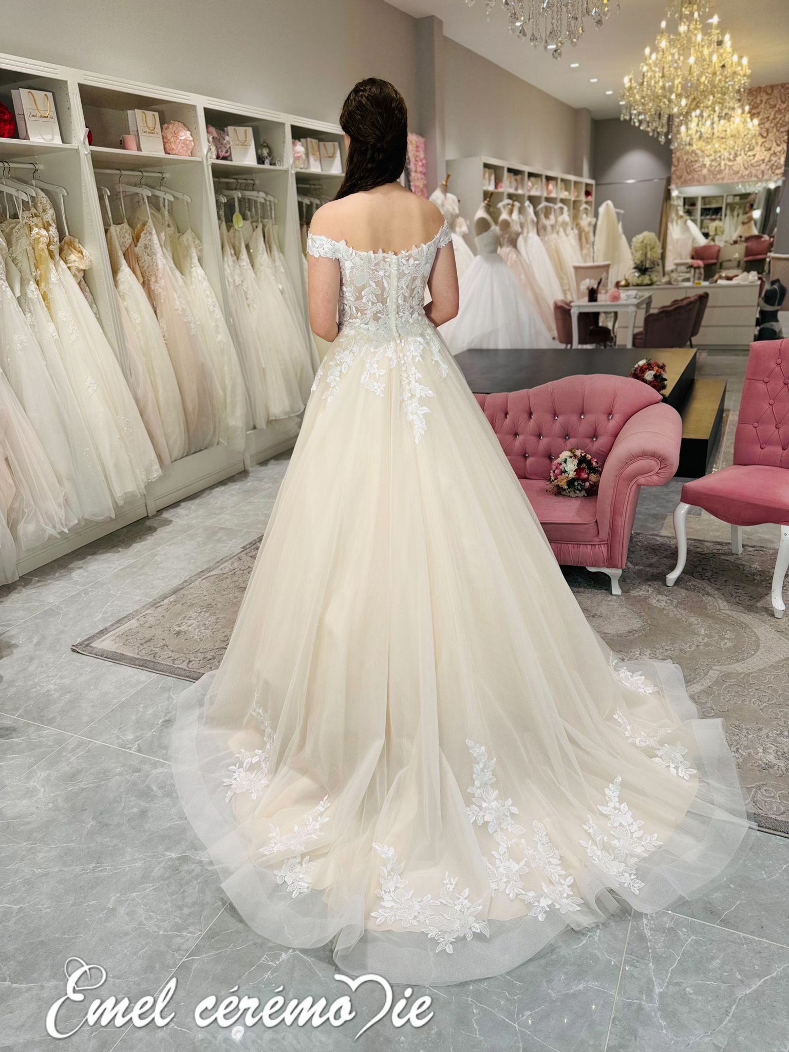 PHOTO-2024-03-15-22-57-37 - Emel Cérémonie Emel Cérémonie